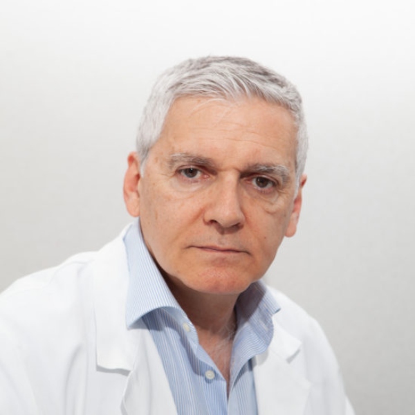 Dott. Roberto Delfrate, Chirurgo Vascolare e di Chirurgia Generale in Casa di Cura Piacenza